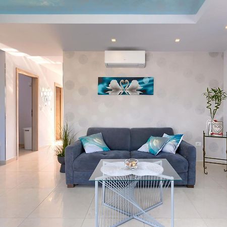 Holiday Home Villa Fenix By Interhome Zminj Экстерьер фото
