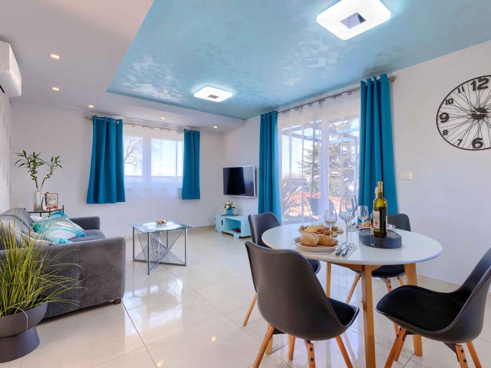 Holiday Home Villa Fenix By Interhome Zminj Экстерьер фото