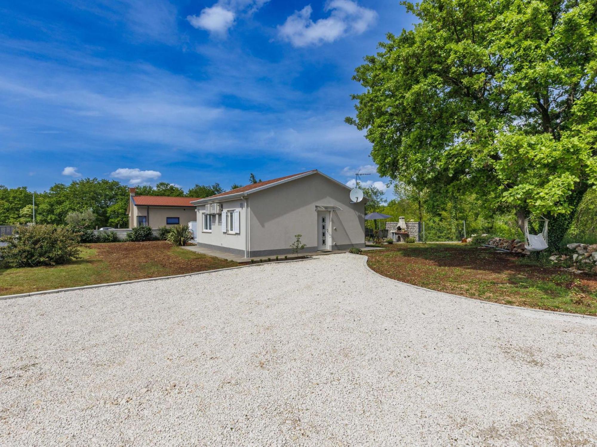 Holiday Home Villa Fenix By Interhome Zminj Экстерьер фото