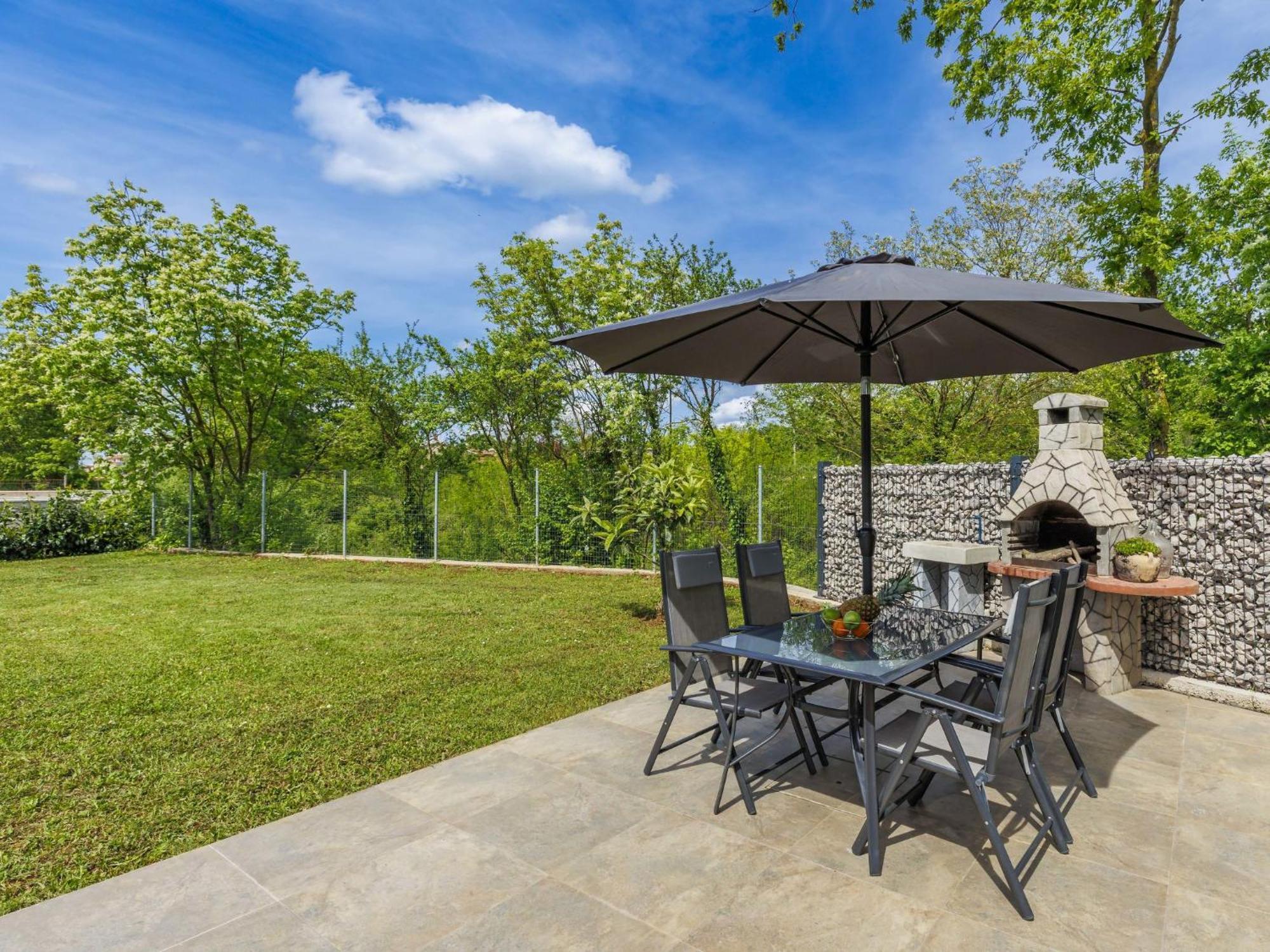 Holiday Home Villa Fenix By Interhome Zminj Экстерьер фото